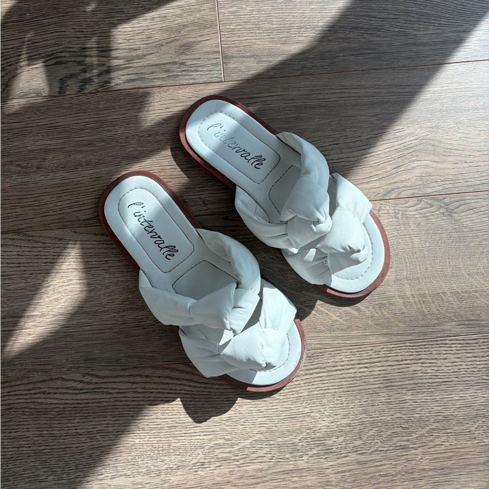 Puffy Double Knot Leather Sandals